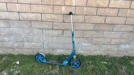 Razer teen scooter