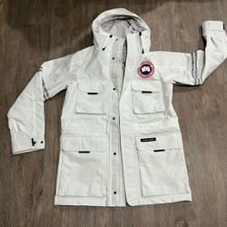 NWT Canada Goose Science Research Project - Men’s Medium