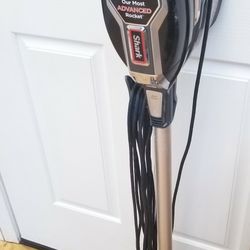 SHARK ROTATOR VACUUM WITH AMAZING POWER SUCTION. , WORKS EXCELLENT    