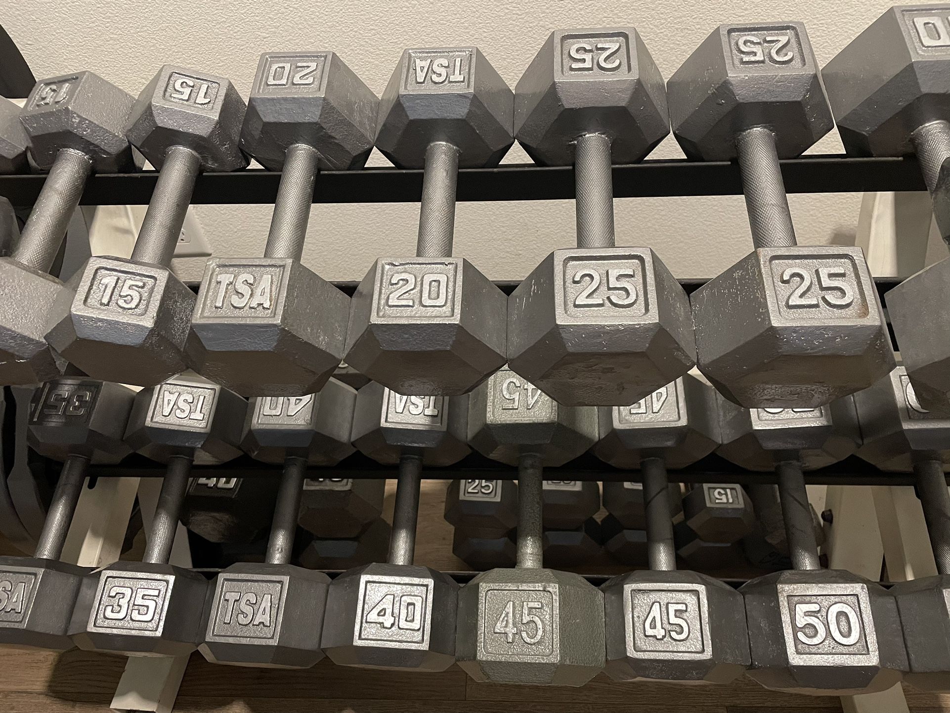 Hex Cast Iron Dumbbells From 5 lbs To 50 lbs Basically NEW