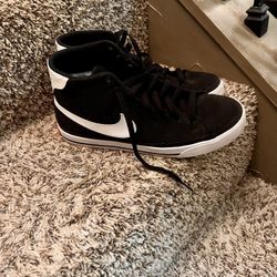 Nike High top 