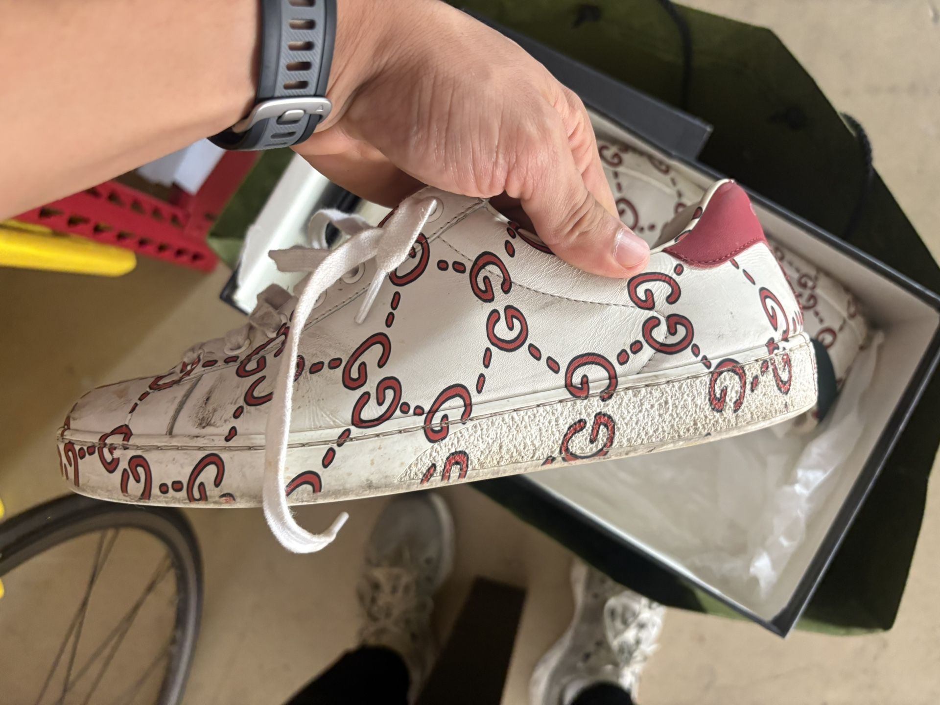 Authentic Gucci Sneakers 