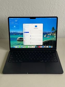 Apple MacBook Air M4 Laptop