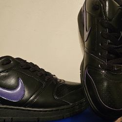 Nike Purple Black