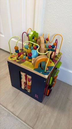 Baby cube toy