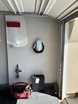 Tesla wall connector EV car charger outlet nema 1450 level 2