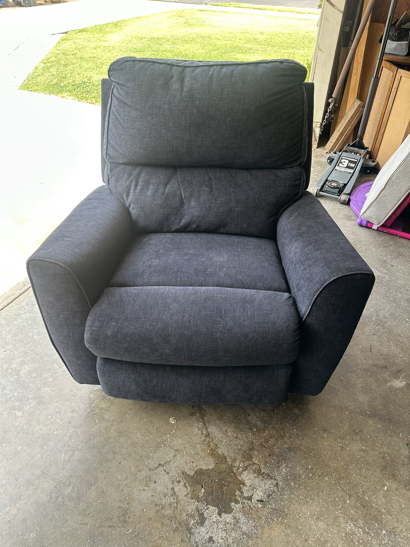 Recliner