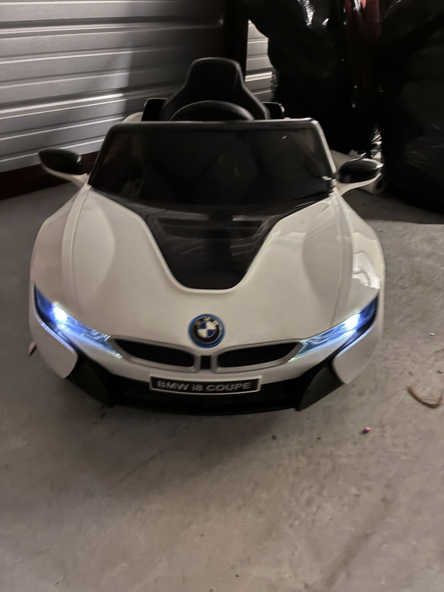 You Car With Charger (windshield Is Cracked)