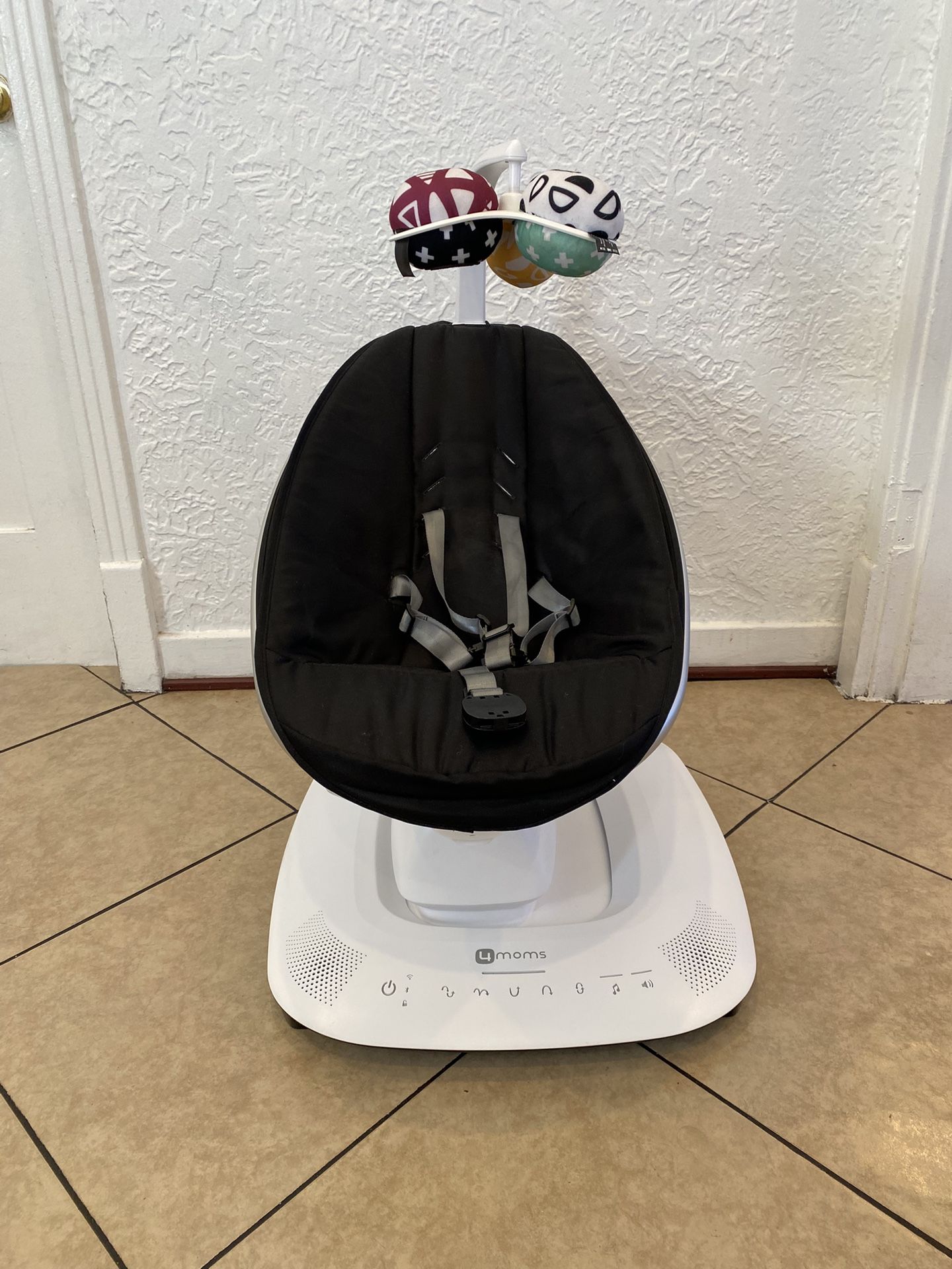 4moms MamaRoo Multi-Motion Baby Swing