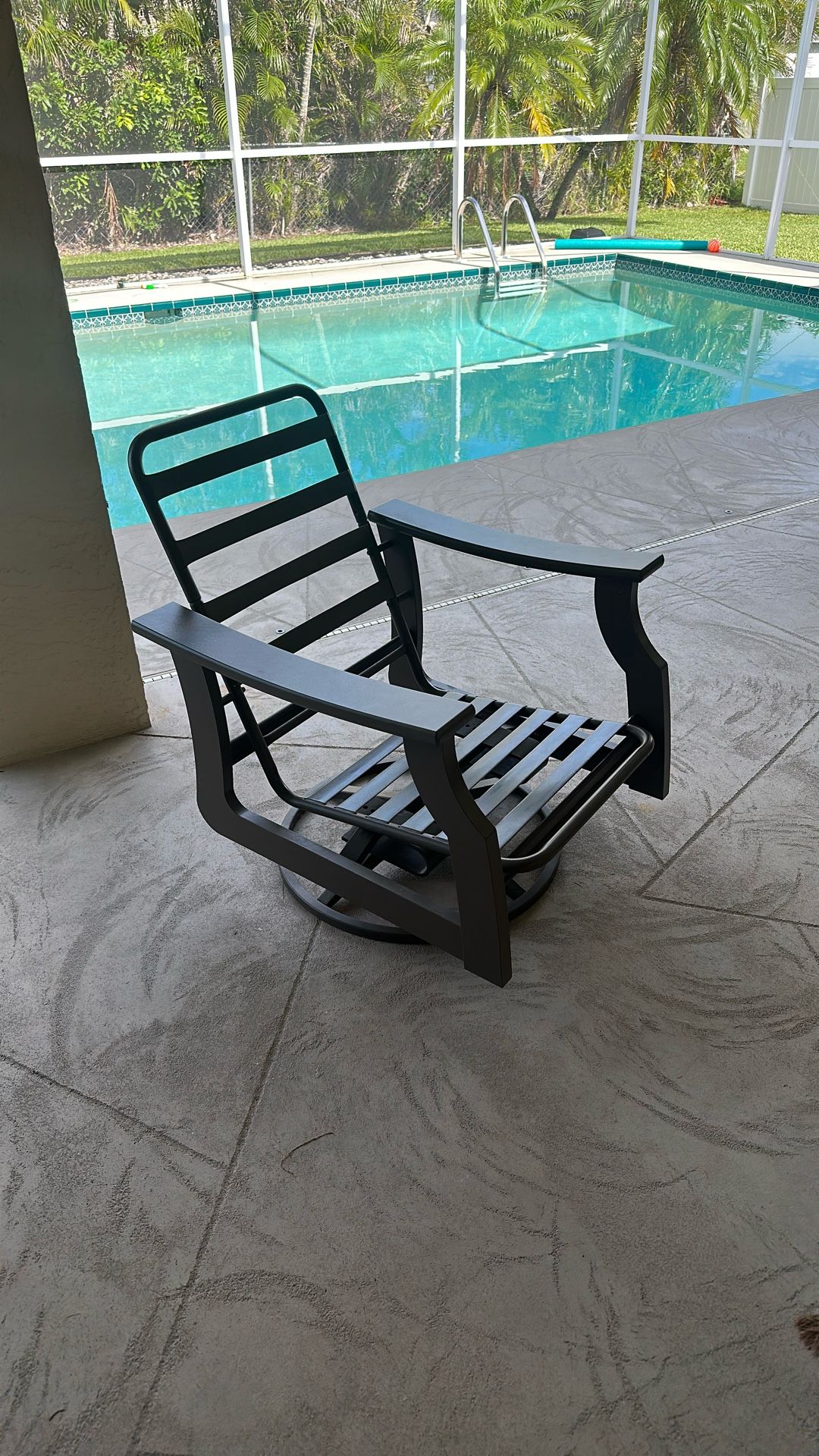 Patio Furniture 2 pc Set