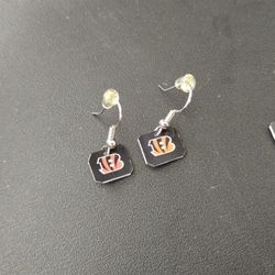 Cincinnati Bengals Earrings Brand New 