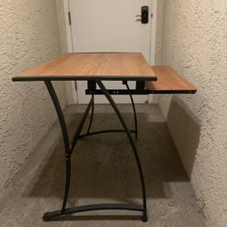Desk For Free 