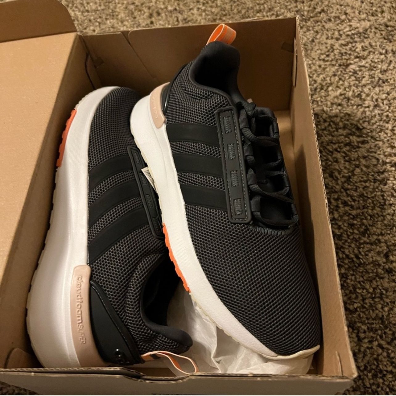 new adidas women sneakers size 8