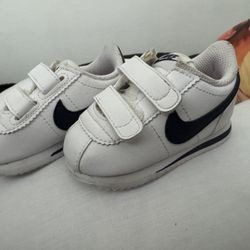 Baby Nike Cortez Size 4C