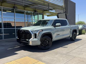 2022 Toyota Tundra Hybrid