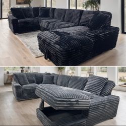 Large Sectional With Pullout Bed- Storage Chaise & USB Ports