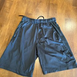 Nike Dri Fit Men’s Shorts Shipping Available 