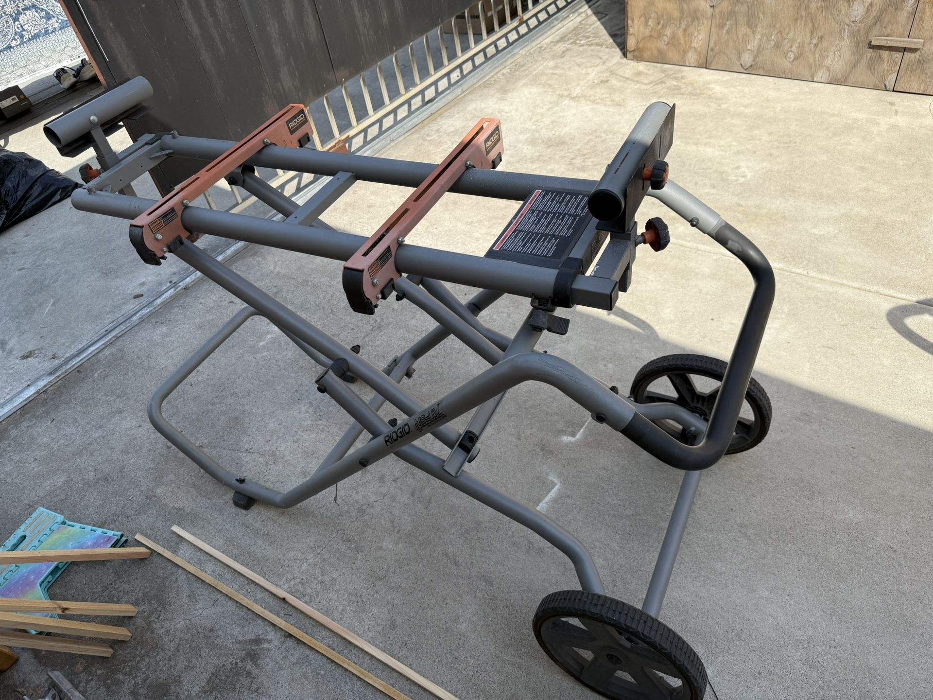 Rigid Miter Saw Stand