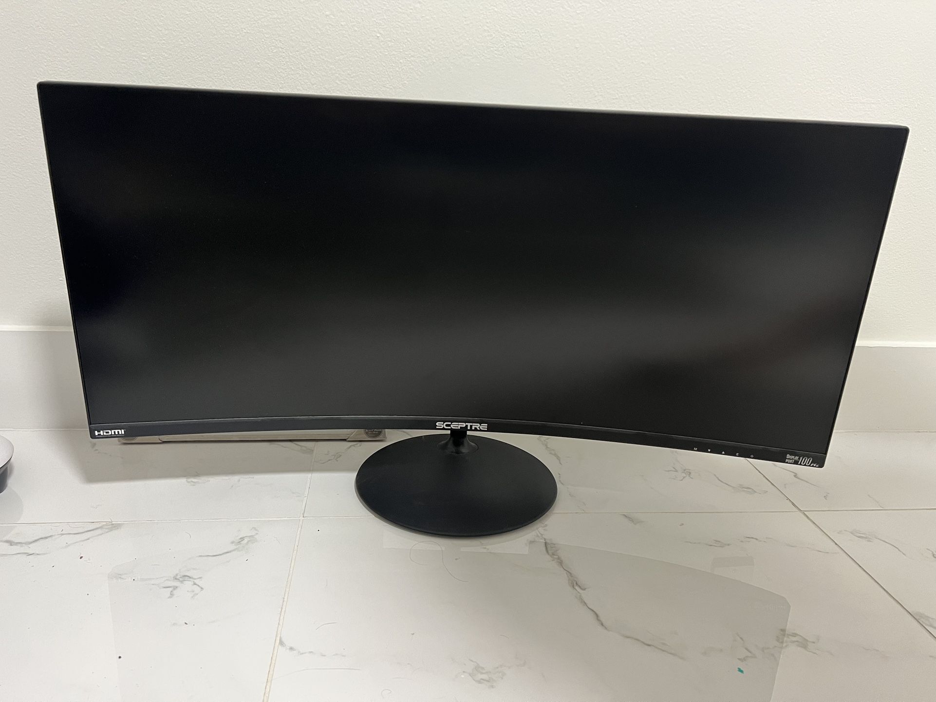 Curved Computer Gaming Monitor 