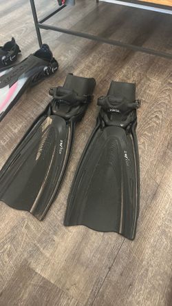 Tusa Switch Flippers
