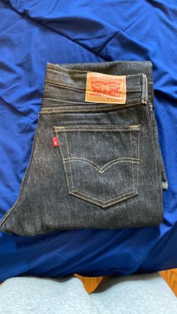 Levi 501 black 32x30