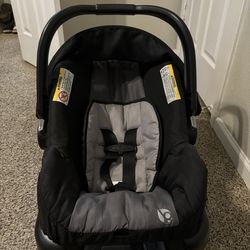 EXPEDITION® DLX Jogger Travel System – Car Seat + Base Only — Great Condition (No Stroller)