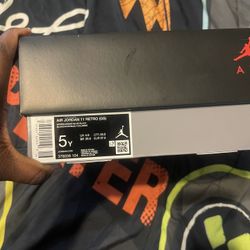 Air Jordan 11 Retro (GS) 