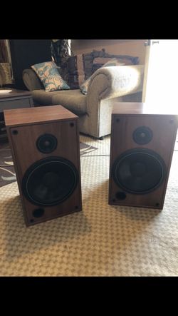 speakers