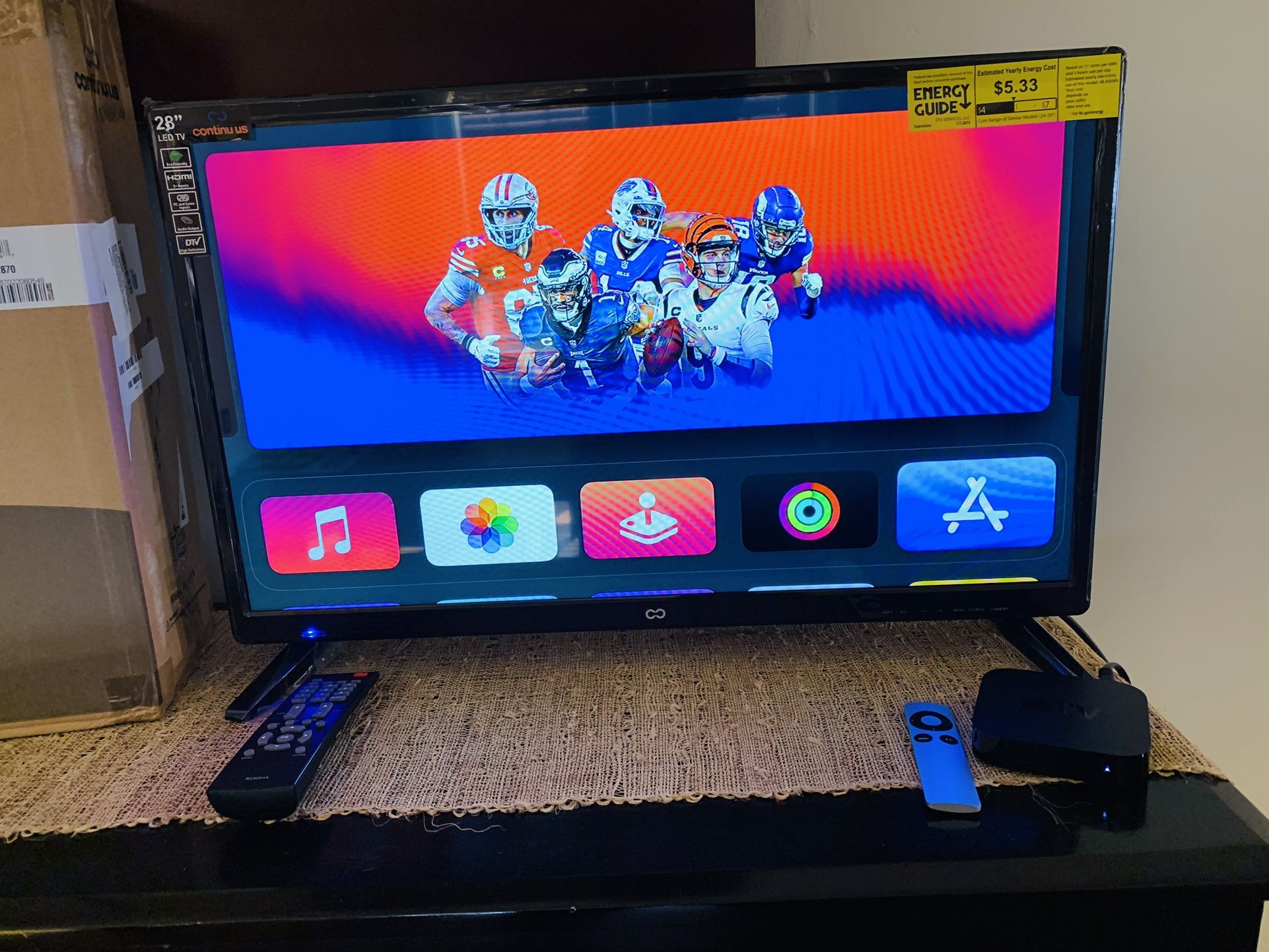 28" HD LED TV BRAND NEW...Apple Tv 3rd Gen Included 