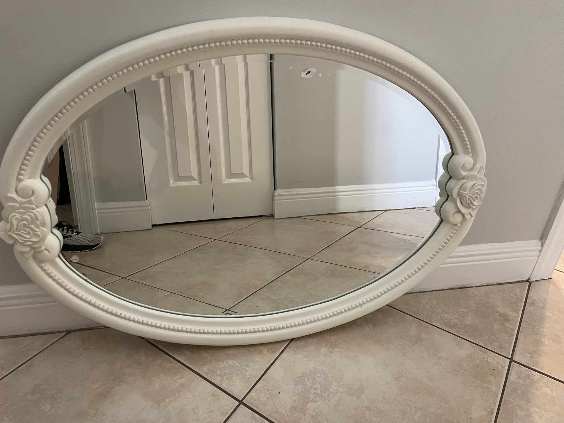 White Mirror