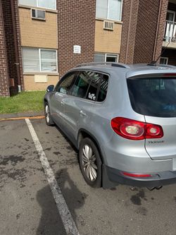 2011 Volkswagen Tiguan