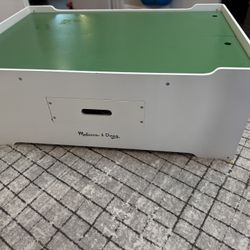 Toddler Melissa & Doug Play Table