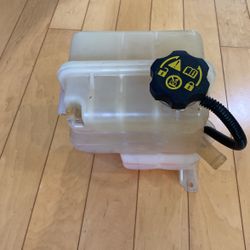 Coolant Tank For Chevrolet Duramax 2017+ 6.6 Turbo Diesel