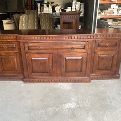 Wood china cabinet with hutch