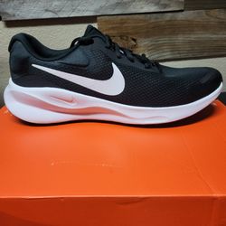 *NEW* Nike Revolution 7 Black/White Running Shoes Size Men’s 12 Women's 13.5