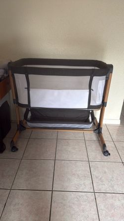 Ezebaby 3-in-1 rocking bad side bassinet