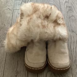 Women Boots Size 6.5