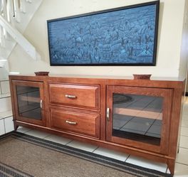 WOOD ENTERTAINMENT CENTER TV STAND DELIVERY AVAILABLE