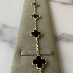 Van Cleef & Arpels Bracelet 