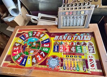Antique H.C. Evans Bang Tails Horse Racing Gambling Machine – c.1938