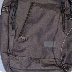 Yorepek Backpack With Charging Station Inside 