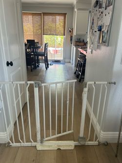 White Metal Baby Safety Gate