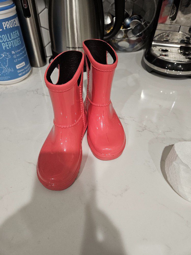 Todler UGG Rain Boots Size 8T