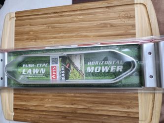 Push Type Lawn Mower Blade Grass Cutter