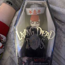 Collectible Living Dead Doll “quack”