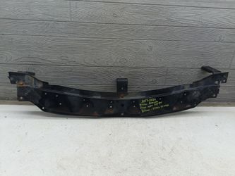 2017-2020 Nissan Armada Front Upper Bumper Retainer OEM