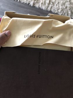 Louis Vuitton Long Origami Wallet for Sale in Calumet City, IL