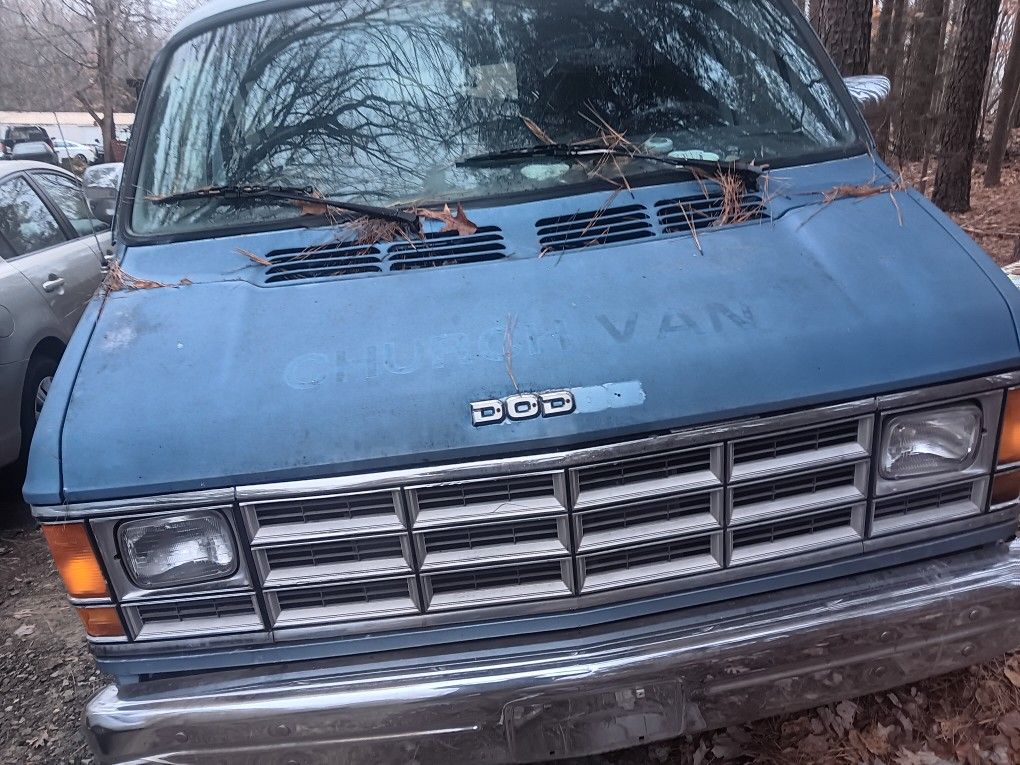 1992 Dodge Van
