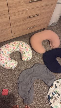 Boppy pillow