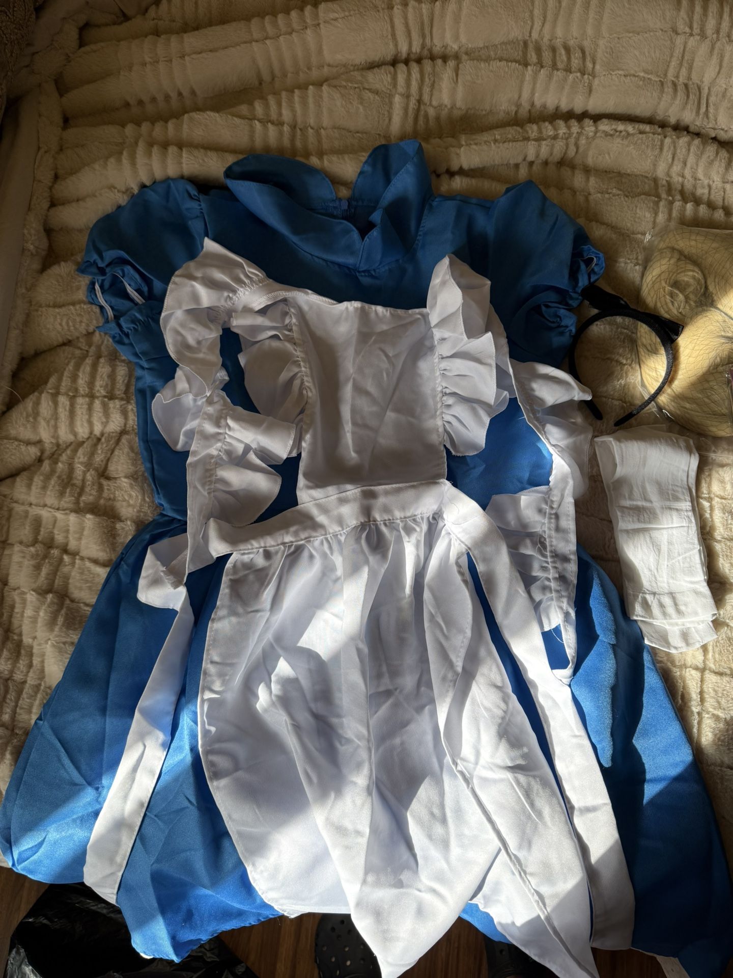 Alice In The Wonderland Halloween Costume 